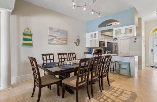 Sunset Pass House | Playa Way | Bayfront Access & Fun On-Site Amenities!