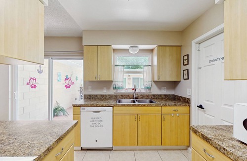 Longwood House | Pool Access! Dog-Friendly Retreat 16 Mi to Orlando