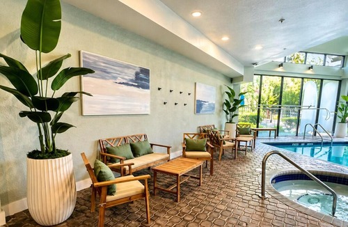 Florida Center Apartment | Pool and Lake view 5 min da Universal Free parking