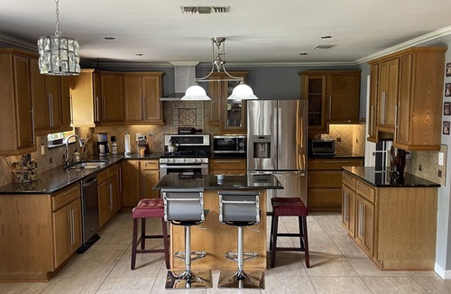 Middleburg House | Pool Home Retreat · Tesla EV Charger · Firepit · RV/Boat Access Near Ramp