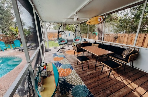 St. Augustine House | Pool, Hot Tub, Enclosed Patio, Close to Everything-A Million Memories