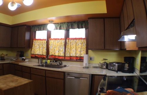 Spring Lake House | Pool House @ Spring Lake Monthly end of August to beginning of September. WOW