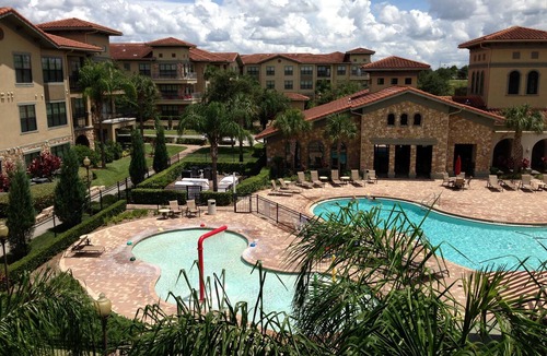 Davenport Condo | Pool View with kitchen, washer dryer and minutes to Disney