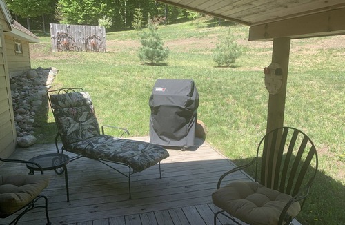 Gaylord House | Porter’s Place - cozy and quiet home centrally located in Northern Michigan.