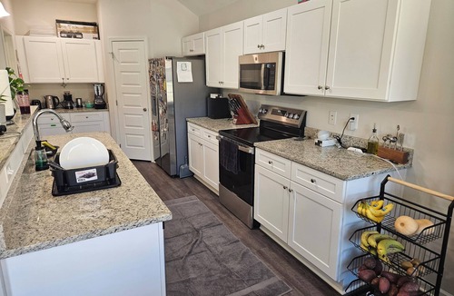 Prattville House | Prattville One Bedroom and WiFi
