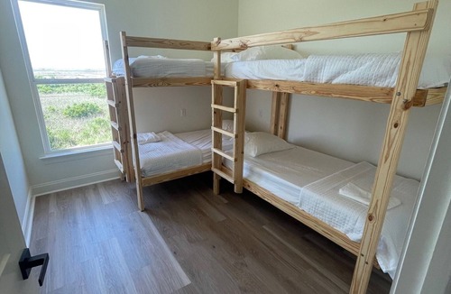 Hopedale House | Premier Bowfishing Lodge