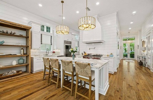 Watercolor House | President`s Row in WaterColor with Heated Pool, LSV, Bikes! STEPS to BEACH CLUB! RENOVATED 2025!
