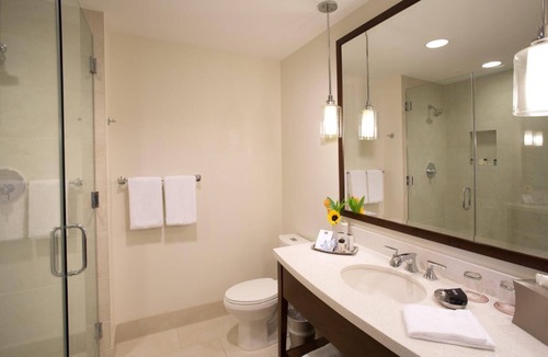 Winter Park Hotel | Private Balcony - Award Winning Accommodations w/Rooftop Pool, Close to Parks!