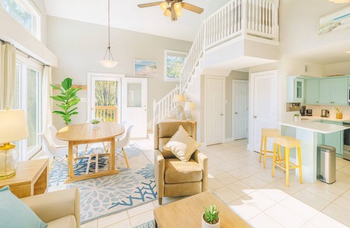 Surf Side Shores House | Private Beach House, Pet Friendly, Ft Morgan Sleeps 10, next to Kiva Golf Course