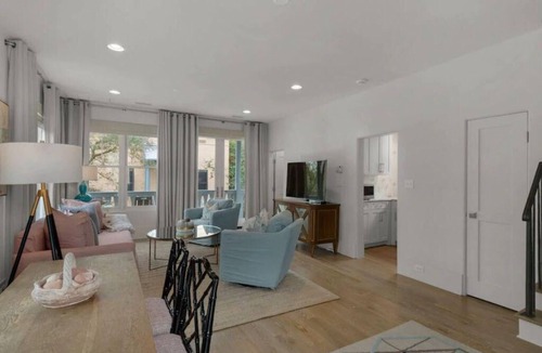 Rosemary Beach Cottage | PRIVATE BEACH/POOL ACCESS-Gulf Side Pied-a-Terre-Steps to the Beach-2 Bikes
