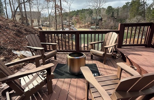 Dadeville House | Private dock & cove, lily pad and kayaks! Complimentary early check-in available