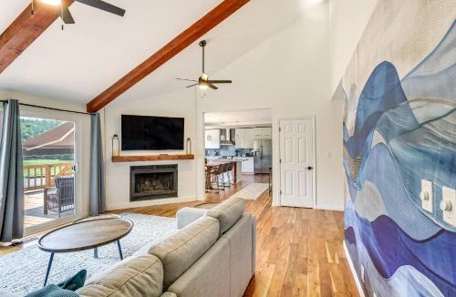 Eatonton House | Private Dock: Lake Oconee Waterfront Escape!