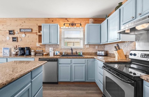 Gulf Shores House | Private Heated Pool- Walk2Beach/Restaurants-DogsOK