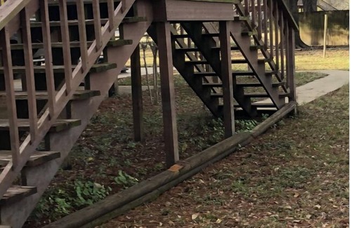 Redwood House | Private Lakefront House for Fishermen, Hunters, Lake-goers, and the Whole Famliy