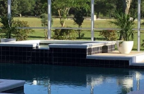 Molino House | Private Legacy Garden! Share large home with plenty of privacy