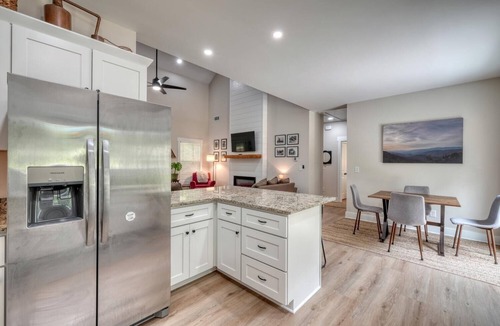 Dahlonega House | Private oasis close to the comforts of town-BW house