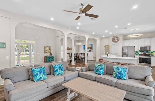 Tang-O-Mar House | Private Pool + Pickleball | Private Beach Access | LSV 💎 Sapphire by the Sea