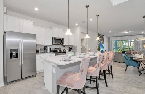 Loughman Cottage | Private Pool Villa W/pool Table, On-site Waterpark