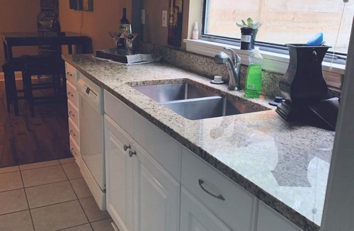 Pearl River House | Private, Quietly Located 2bd 1ba with beautiful deck