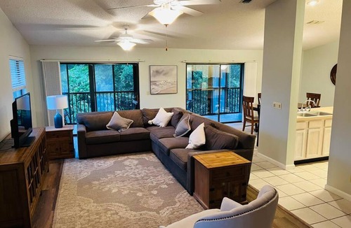 Saint Augustine Shores Apartment | Private Retreat Under Oak Canopy