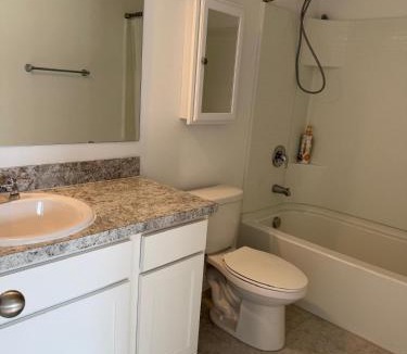 Davenport House | Private Room for Women