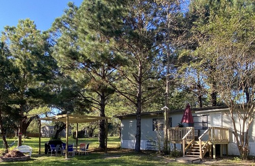 Lake City House | Private&Secluded Getaway, near I-75,town, parks,Springs. Glamping ,low key style