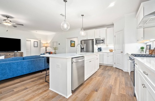 Auburn House | Punt Bama Punt ~ 4/3 in AU with Outdoor Fire Pit!
