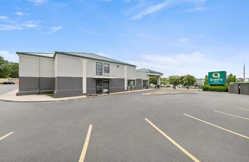 Auburn Hotel | Quality Inn Auburn Campus Area I-85