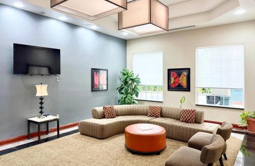 Greenville Hotel | Quality Inn & Suites Greenville I-65