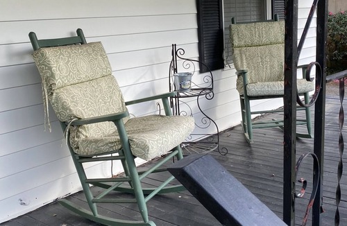 Freestate Cottage | Quiet country cottage - 5 min from major interstates