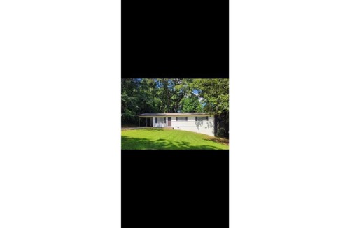 Mableton House | Quiet home near Mableton Amphitheater
