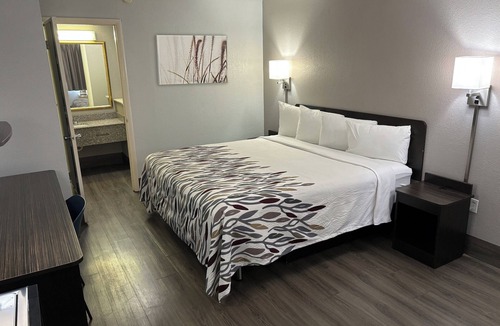 Lake Purdy Hotel | Red Roof Inn Birmingham