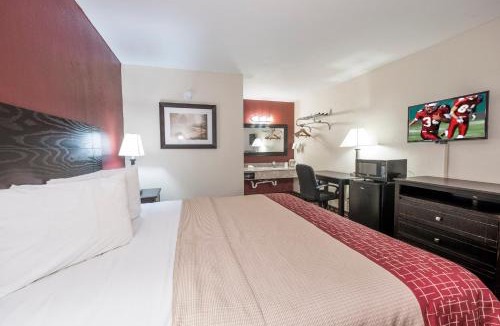 Mobile Hotel | Red Roof Inn Mobile - Midtown