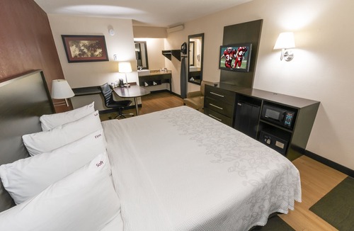 Irondale Hotel | Red Roof Inn PLUS+ Birmingham East - Irondale/Airport