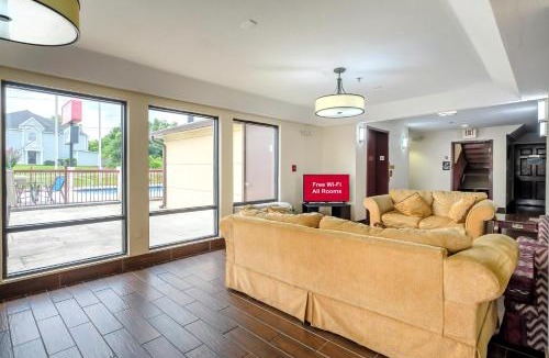 Tillmans Corner Hotel | Red Roof Inn & Suites Mobile SW - I-10