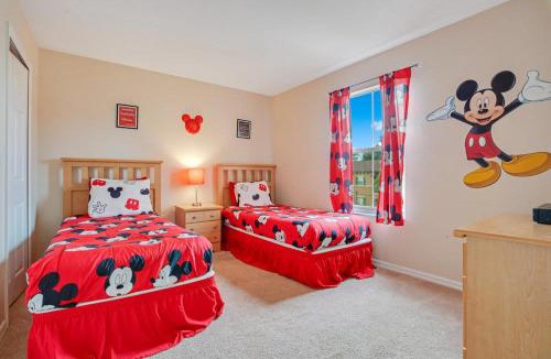 Regal Palms House | Regal Palms Stylish Villa with Themed Rooms
