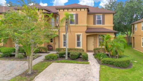 Regal Palms House | Regal Palms Stylish Villa with Themed Rooms