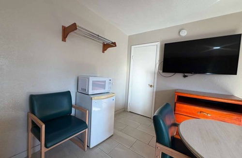 Kingston Hotel | Regency Inn Daytona Beach Near Airport