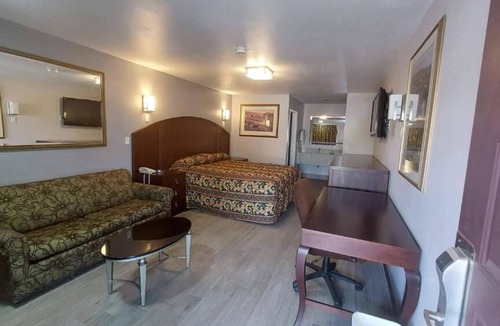 Norco Hotel | Regency Inn Norco