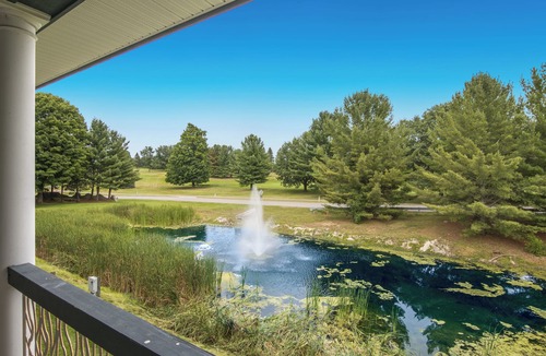 Bellaire Condo | Relaxing Golf Course Retreat at Shanty Creek Resort | Pool and Beach Access
