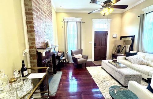Irish Channel House | Relaxing Oasis 2 blocks to Magazine stroll to the FQ Irish channel