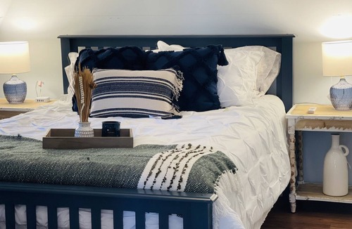 Eatonton Cottage | Relaxing waterfront getaway on Lake Sinclair