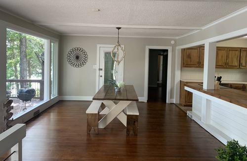 Florence House | Relaxing Waterfront Home, with plenty of privacy, on beautiful Shoal Creek!