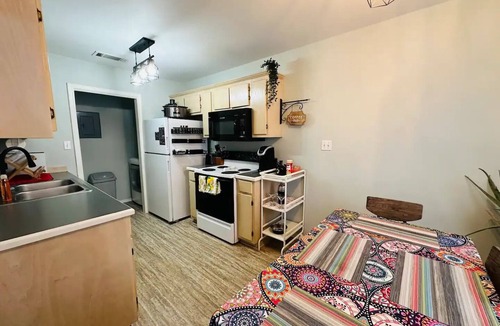 Gulfport House | Renovated Home near I-10 & Beach, Dog & Kid Friendly