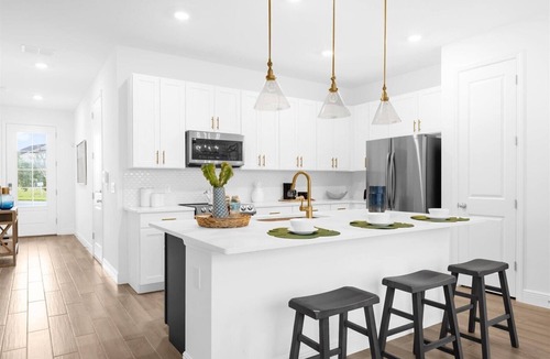 Sandy Ridge House | Reserve today and enjoy Orlando's biggest season!