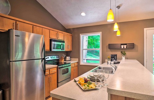 Winchester House | Resort Home on a Secluded Cove - Steps to Lake!