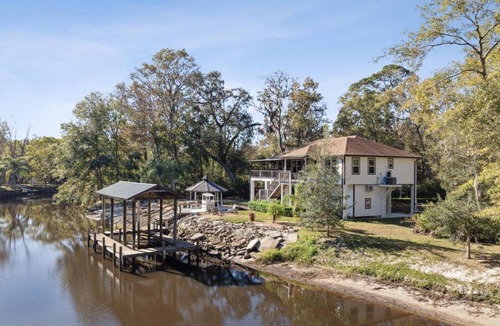 Middleburg House | Rest Ashored