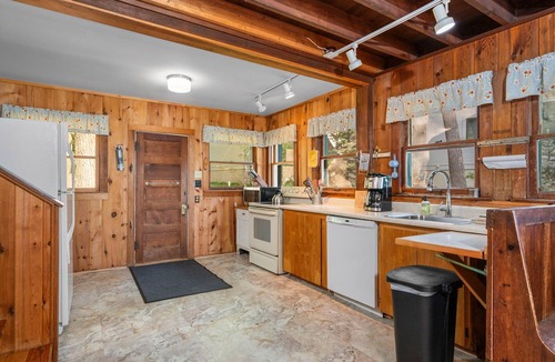 Lake Township Cottage | Retreat on Crystal Lake: Private Dock, Golf, Views