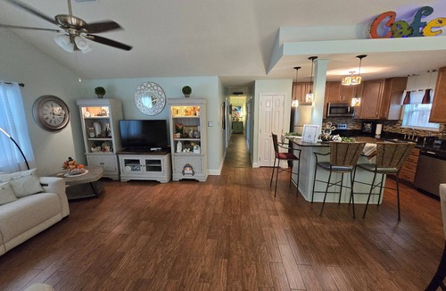 Foley House | Reviews, Location, Amenities, Pet Friendly, Owner Managed. That's why. Book it.