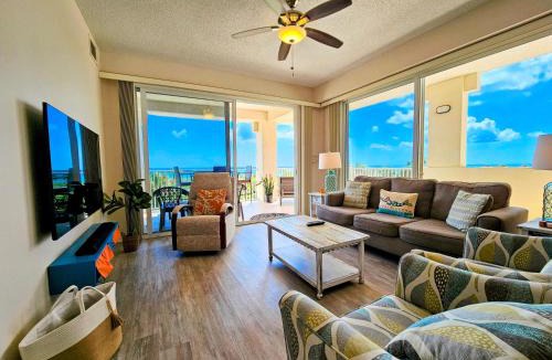 Palm Coast House | Rising Sun Stunning Oceanfront Ocean View Villa! 3 Beautiful Resort Pools! Beach Front!